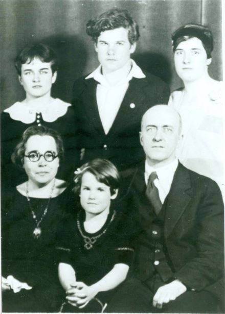 Burnham Family Portrait, c. 1924