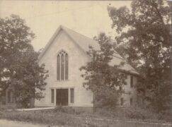 First building used by the Winnetka Bible Church, c. 1905. 