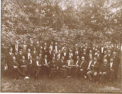 The all-male Chicago Symphony Orchestra at Ravinia Park, 1918. (Photo: Highland Park Historical Society)